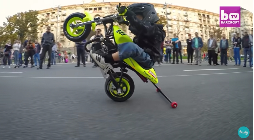 Meet the boy with an amazing biking skill